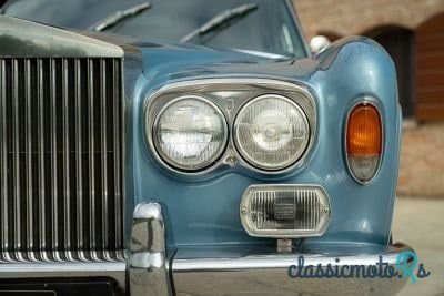 1974' Rolls-Royce Corniche photo #3