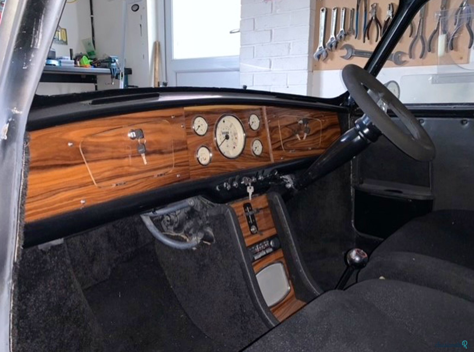 1968' MINI Cooper photo #3