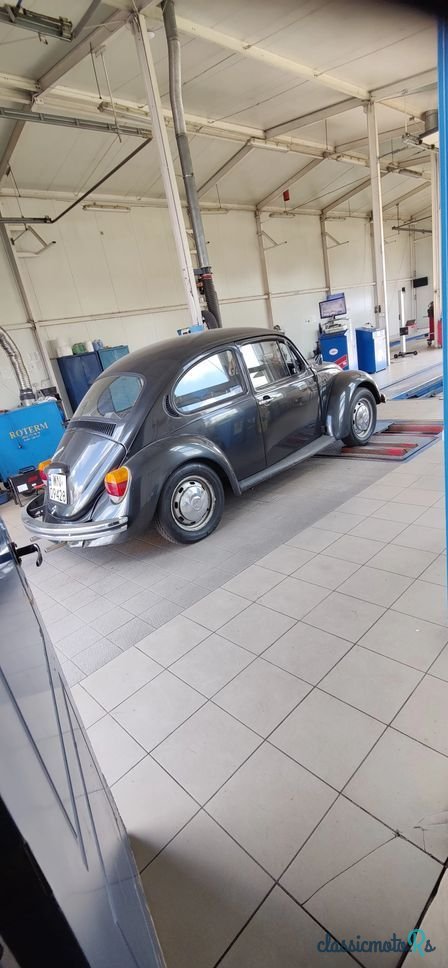 1975' Volkswagen Garbus photo #3