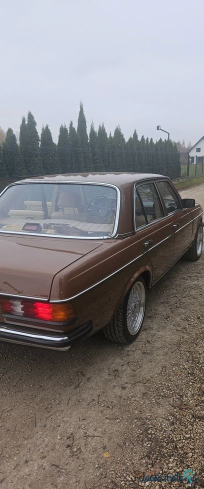 1980' Mercedes-Benz W123 photo #3