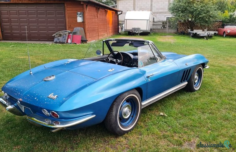 1965' Chevrolet Corvette photo #2