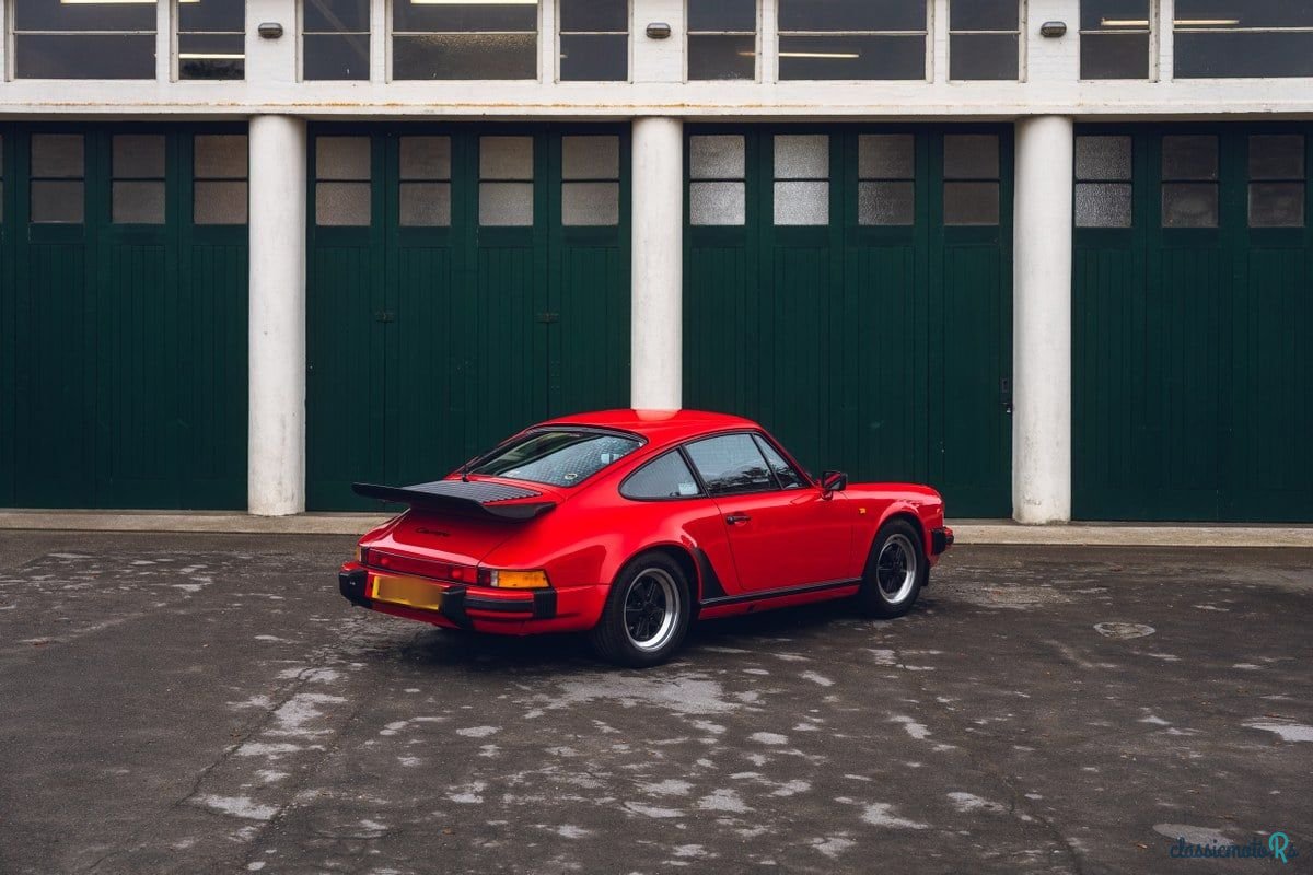 1988' Porsche 911 photo #4
