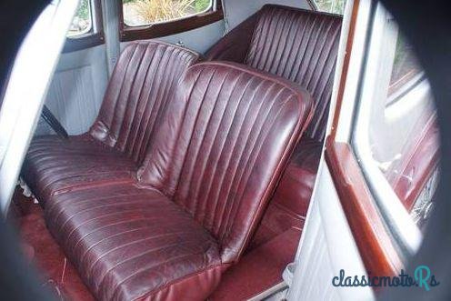 1935' Riley Kestrel 22T photo #3