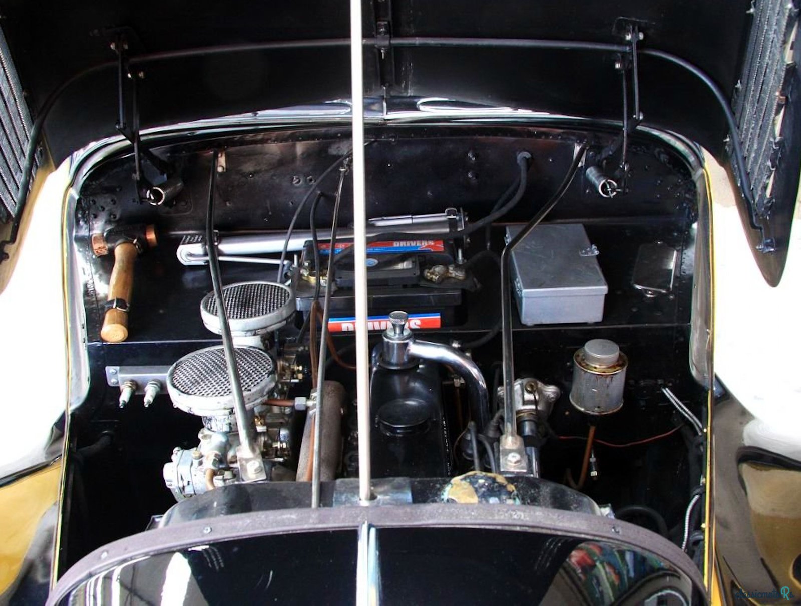 1940' BMW 327 photo #6