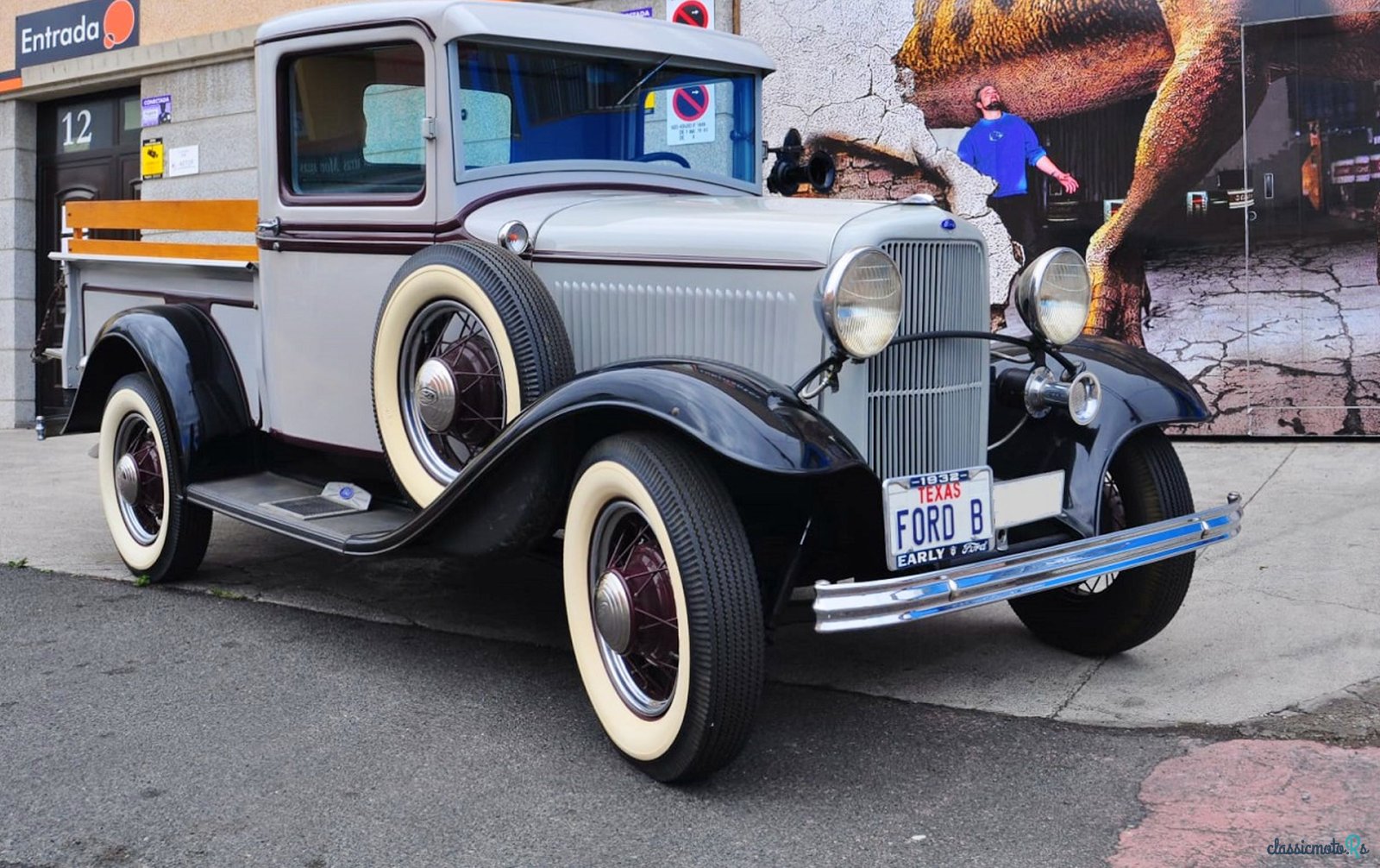 1932' Ford Pickup photo #1
