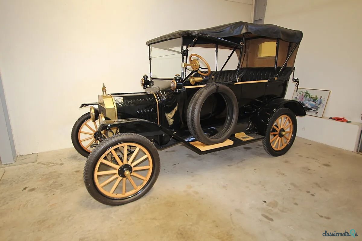 1915' Ford photo #1