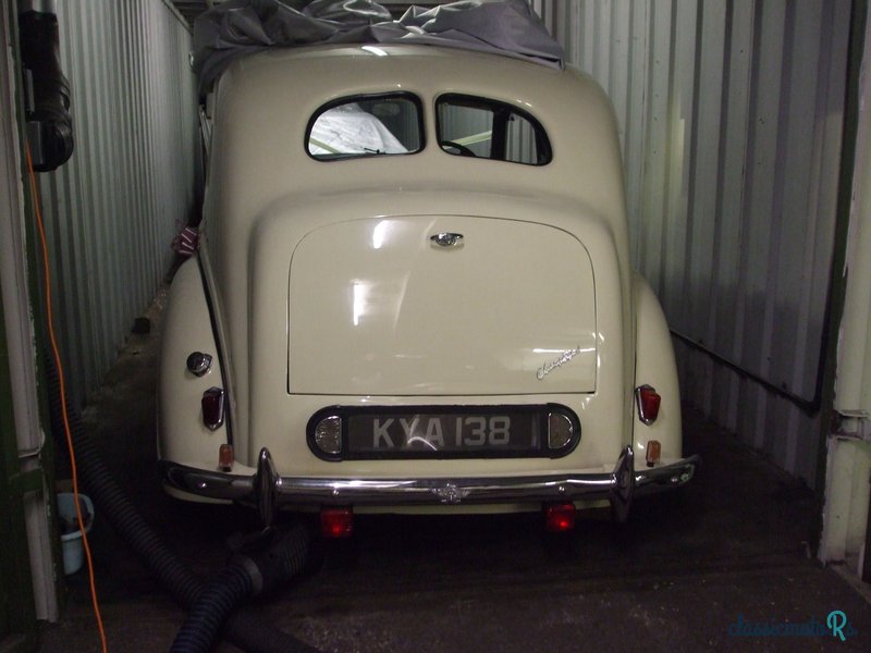 1948' Austin Saloon photo #6