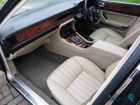 1988' Jaguar XJ6 photo #6