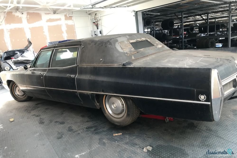 1967' Cadillac Fleetwood photo #2
