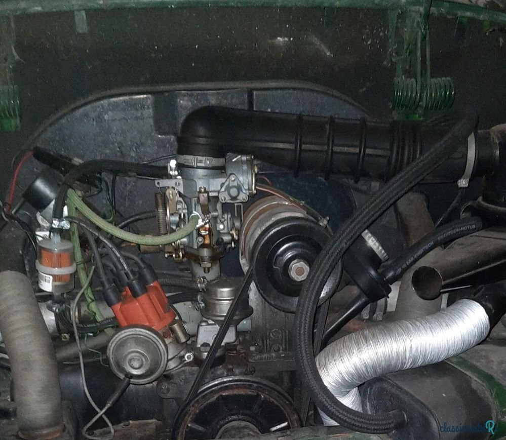 1970' Volkswagen Karmann Ghia photo #6