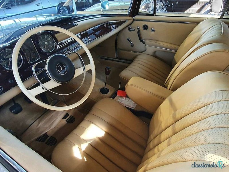 1961' Mercedes-Benz 220 SEB photo #5