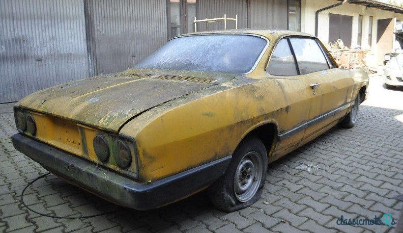 1973' Chevrolet Corvair photo #2