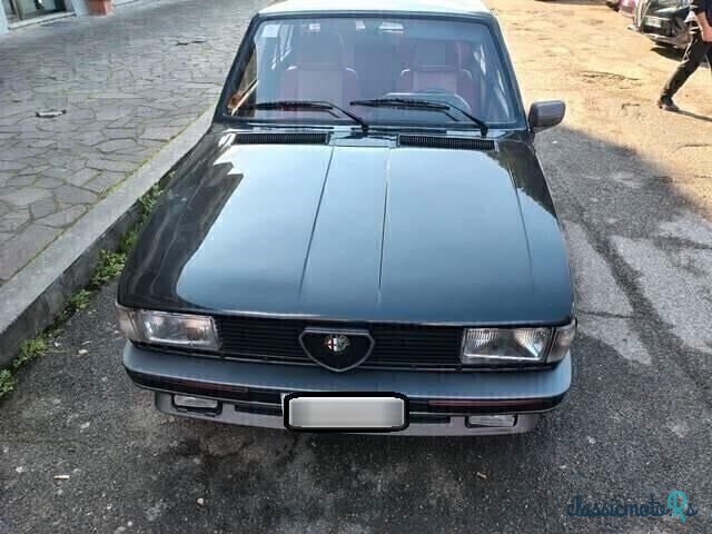 1987' Alfa Romeo 75 photo #4