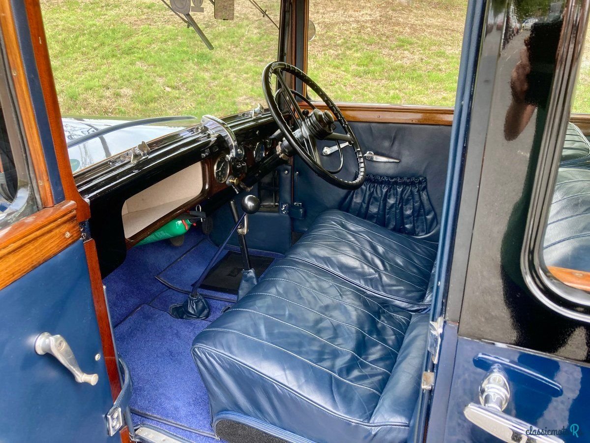 1932' Austin 16/6 Burnham Saloon photo #2