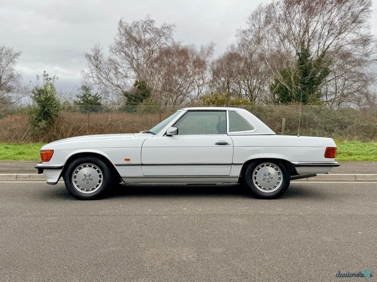1987' Mercedes-Benz 300 photo #3