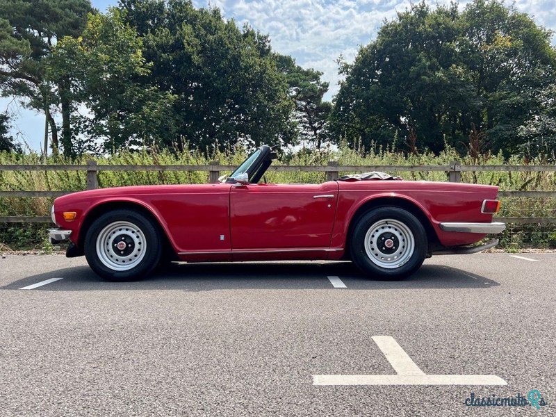 1975' Triumph TR6 photo #3