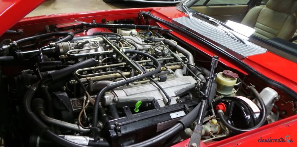 1976' Jaguar XJS photo #5