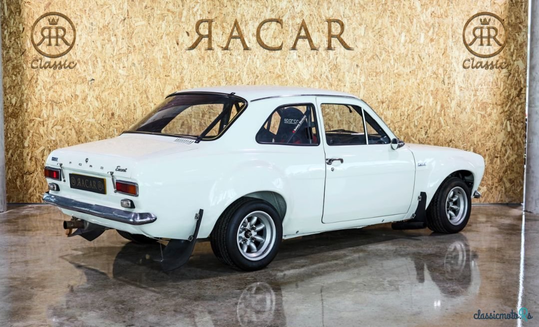 1970' Ford Escort photo #4