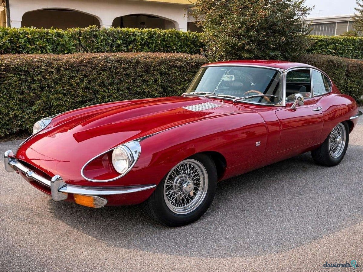 1970' Jaguar E-Type photo #1