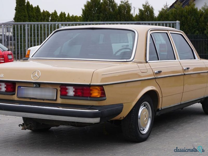 1978' Mercedes-Benz W123 photo #5