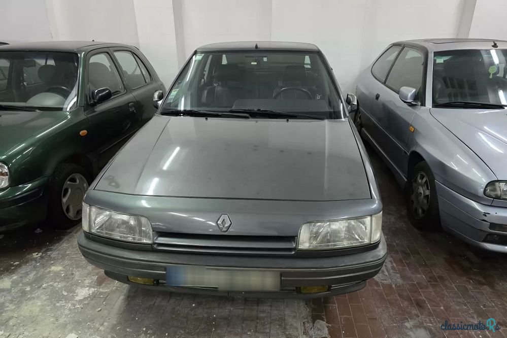 1989' Renault 21 1.7 Tse Euro photo #2