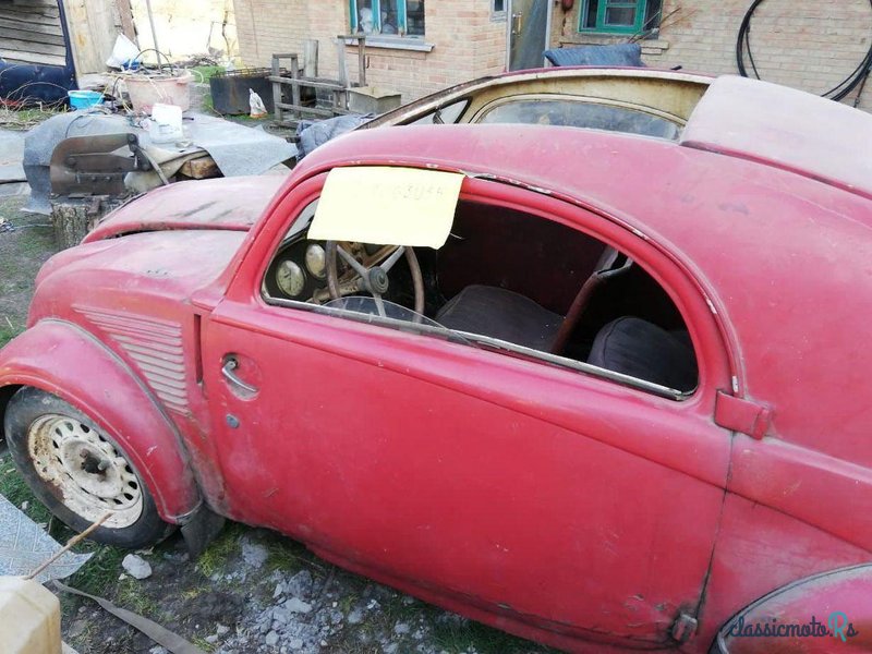 1939' Volkswagen Beetle Steyr50 photo #1