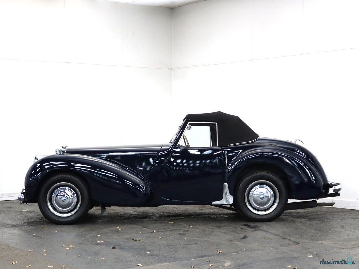 1948' Triumph Roadster photo #5