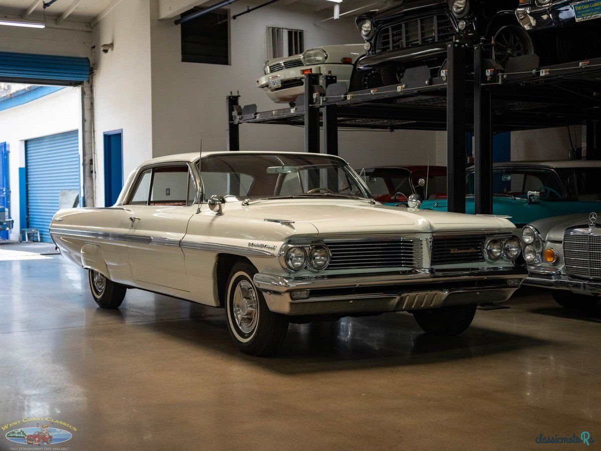 1962' Pontiac Bonneville photo #4