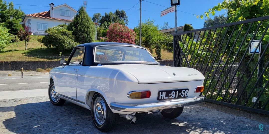 1967' Peugeot 204 photo #3