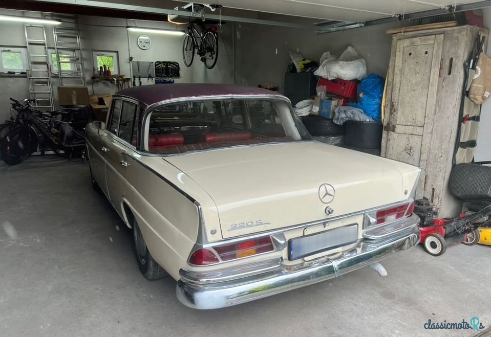 1963' Mercedes-Benz 220S W111 photo #3