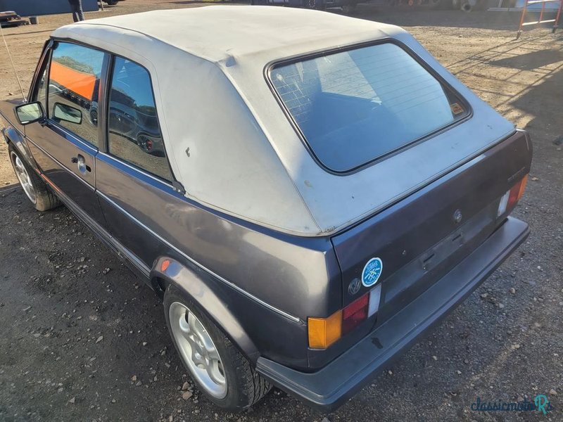 1979' Volkswagen Golf 1.5 C photo #3