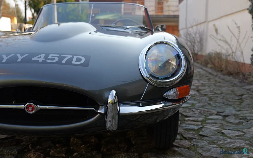 1965' Jaguar E-Type photo #5