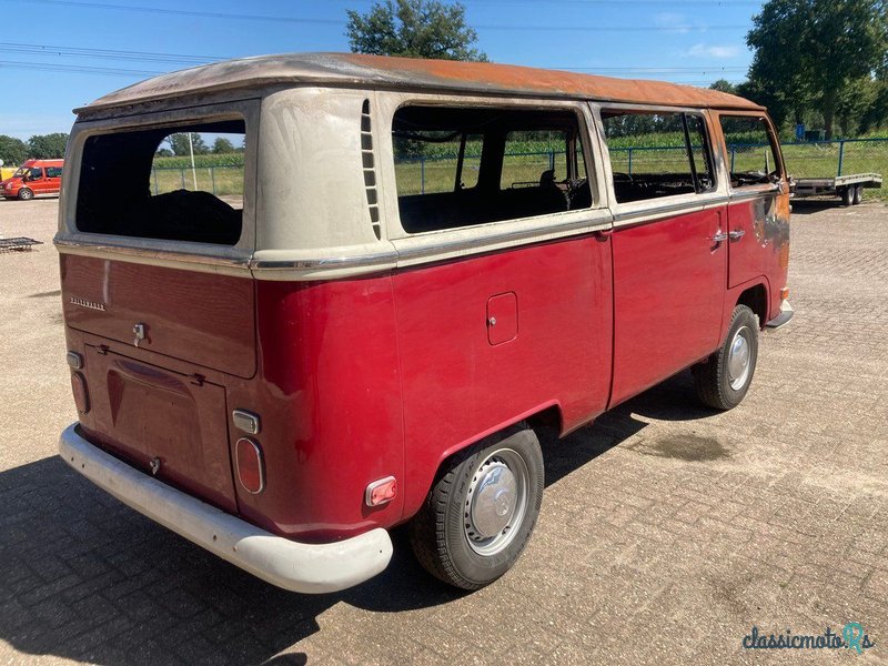 1971' Volkswagen Type 2 photo #2