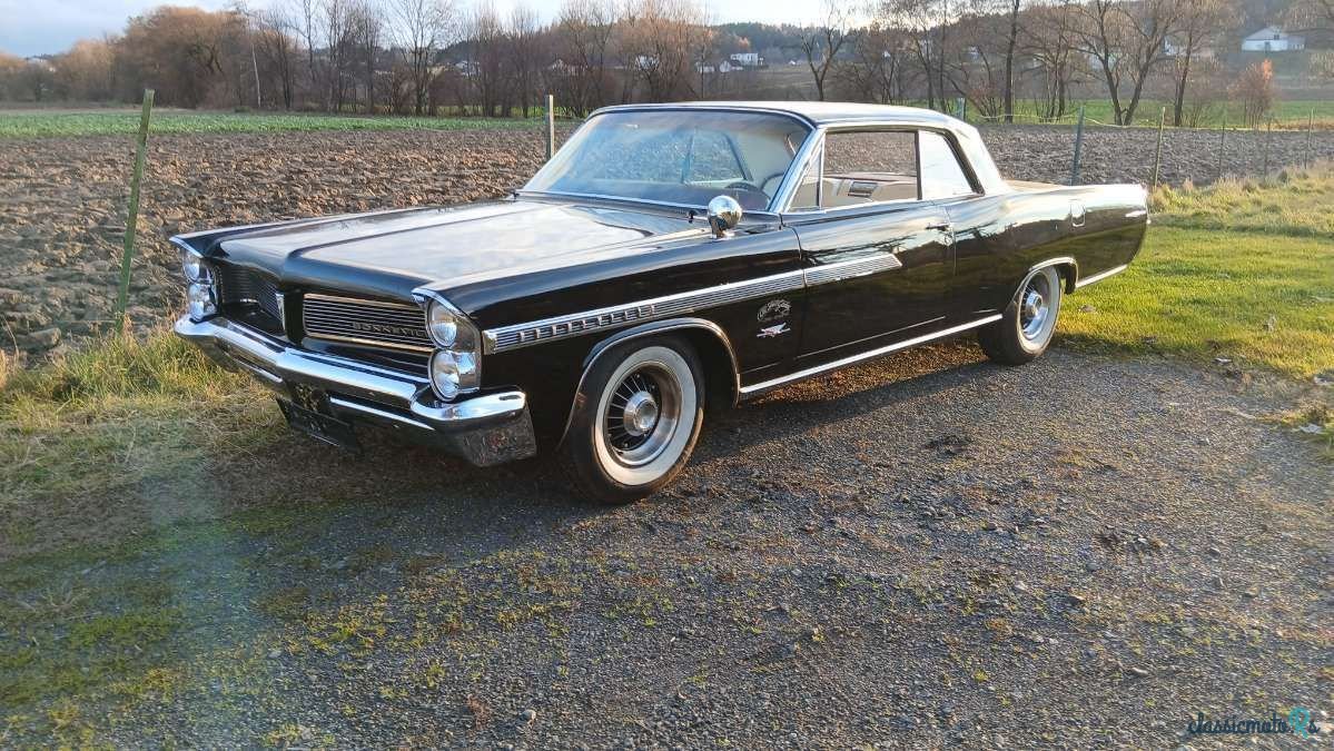 1963' Pontiac Bonneville photo #2