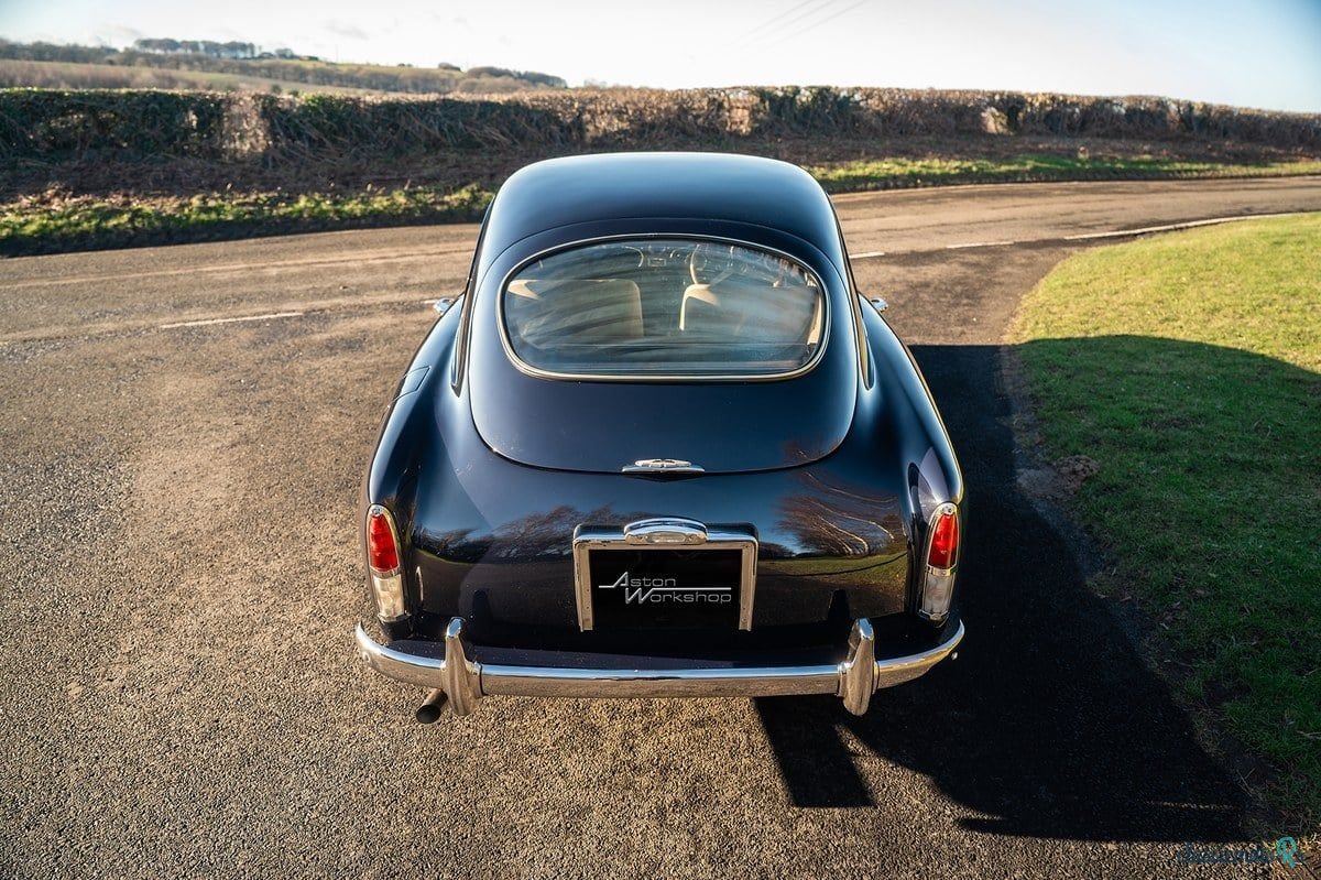 1958' Aston Martin DB2 photo #2