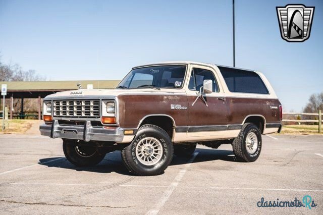 1983' Dodge Ramcharger photo #2