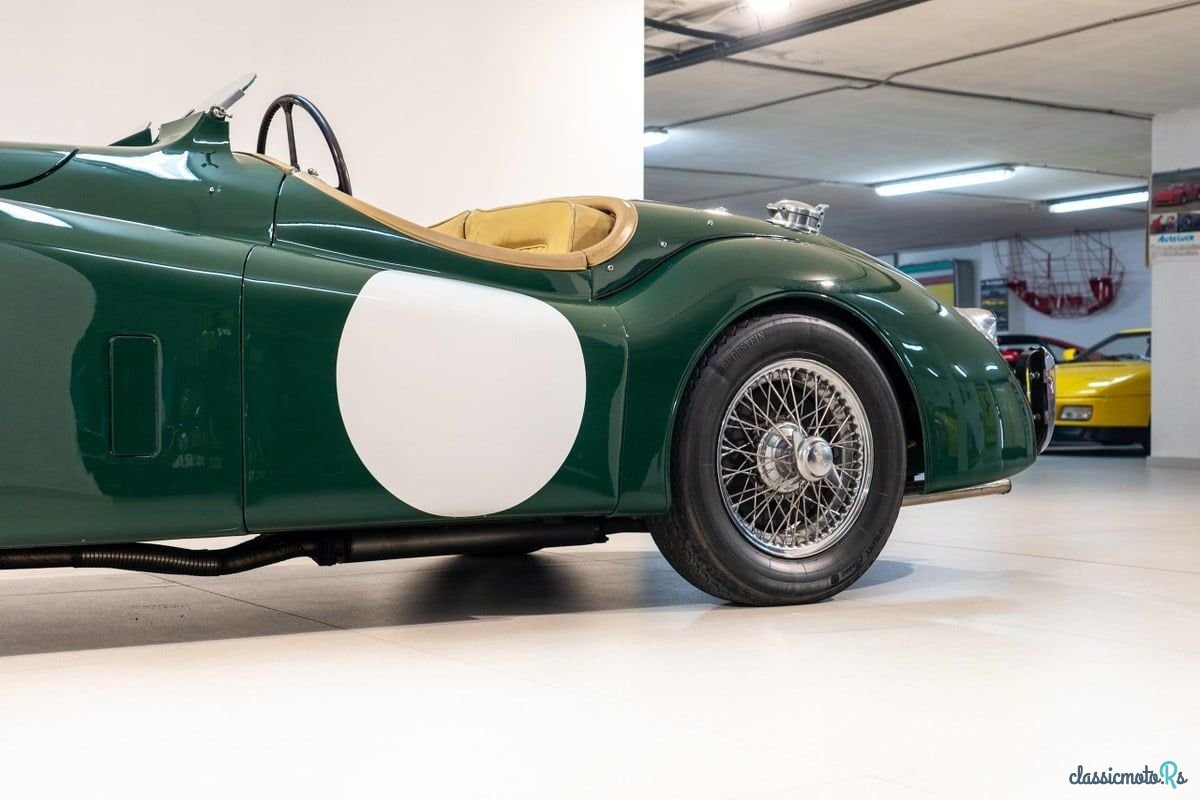 1953' Jaguar Xk120 photo #3