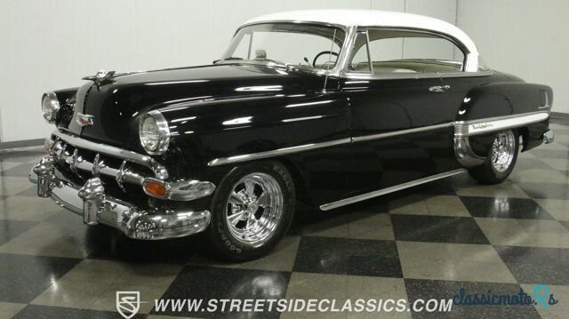 1954' Chevrolet Bel Air photo #1