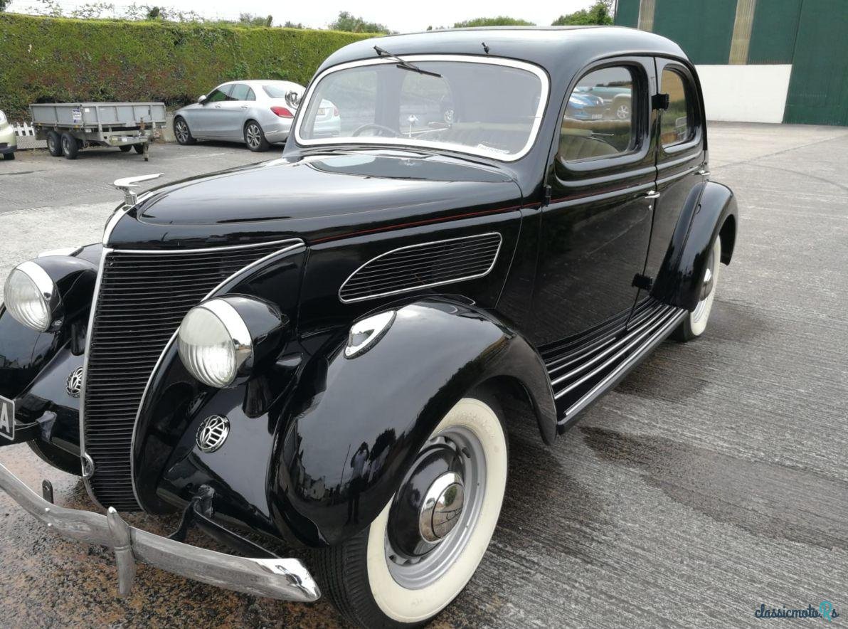 1937' Ford V8 Model 62 photo #2