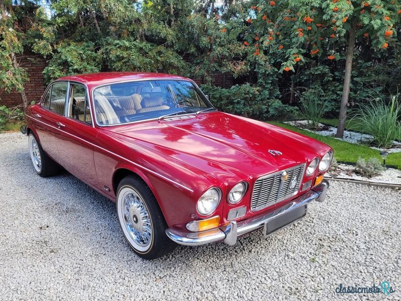 1973' Jaguar XJ photo #1