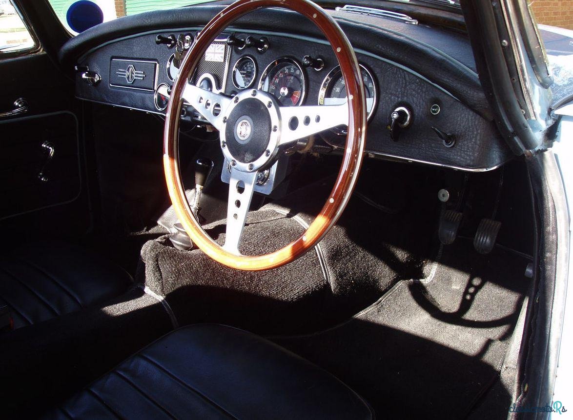 1960' MG MGA A photo #3
