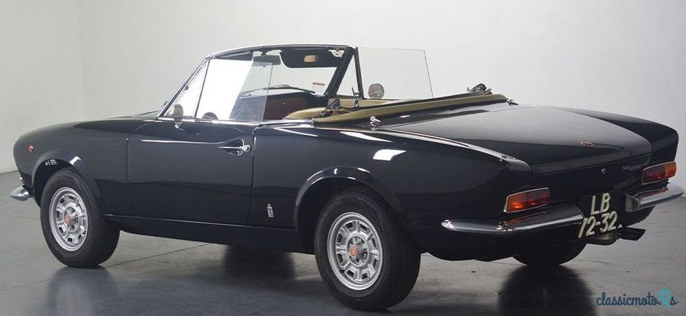 1967' Fiat 124 Spider photo #5