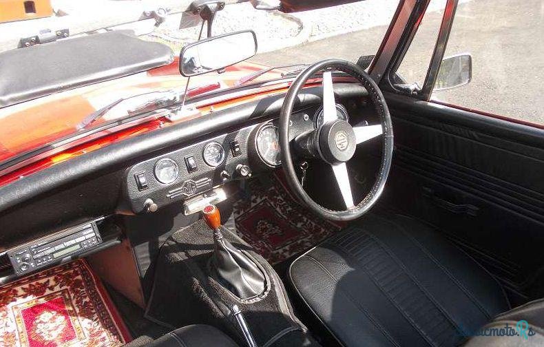1976' MG Mg photo #1