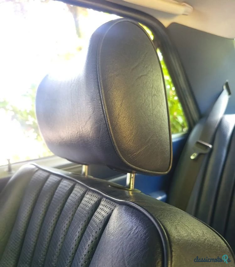 1989' Mercedes-Benz 300 photo #5