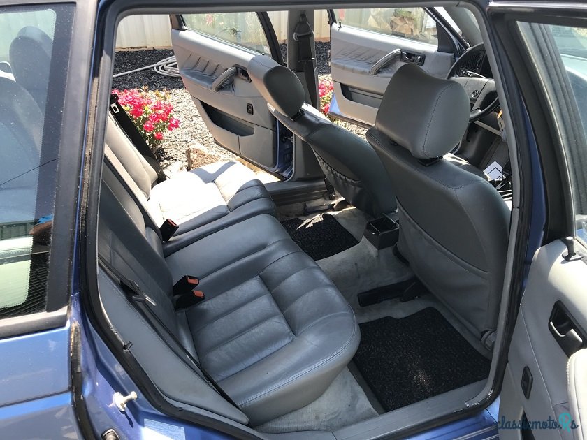 1992' Volkswagen Passat photo #5