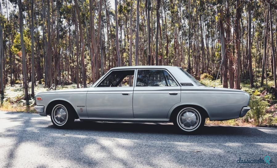 1970' Toyota Crown photo #4