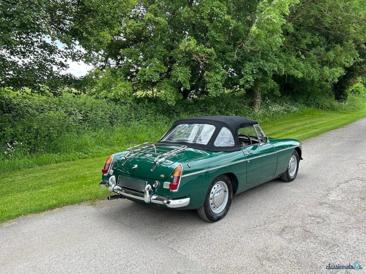 1969' MG MGB photo #4