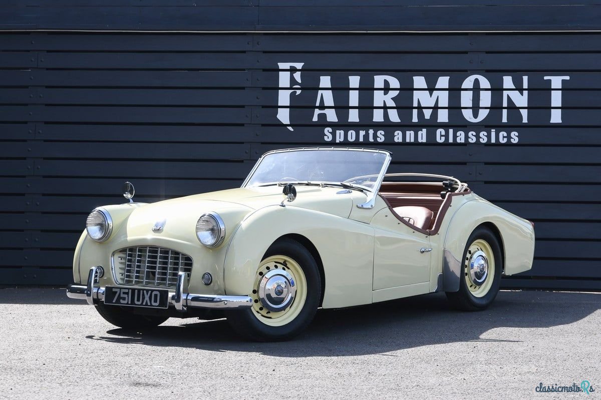 1957' Triumph TR3 photo #3