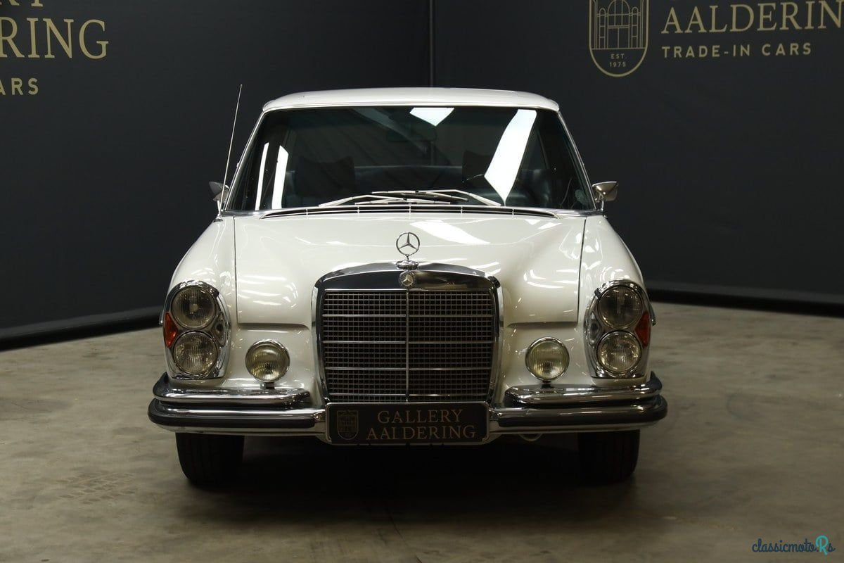 1970' Mercedes-Benz Se Series photo #6
