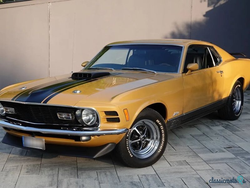 1970' Ford Mustang Mach-E photo #2